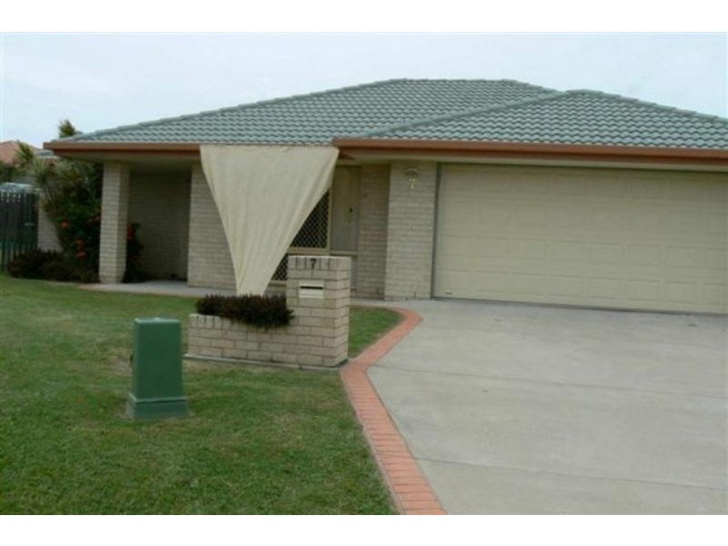 7 Harvard Street, Urraween QLD 4655