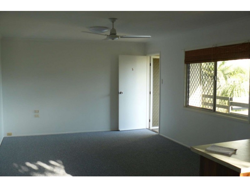 unit 2/238 Esplanade, Pialba QLD 4655