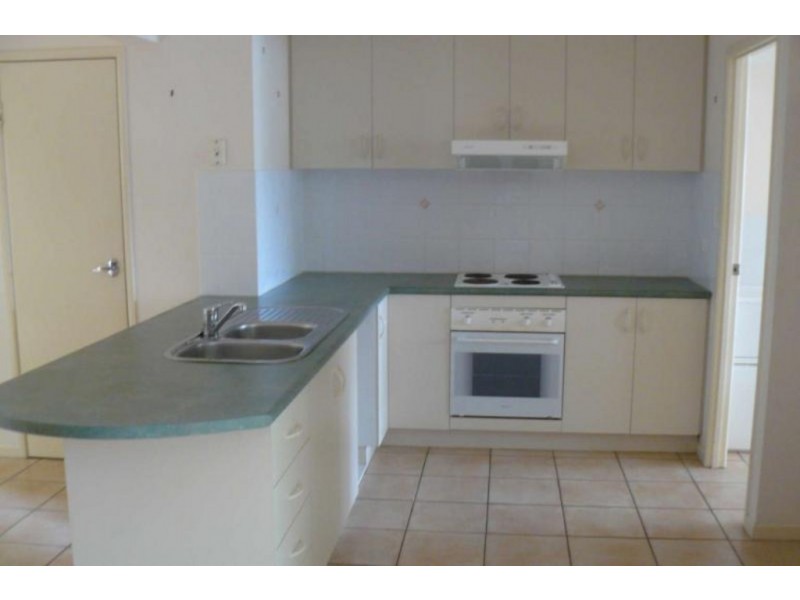 Unit 7/24 Zephyr Street, Scarness QLD 4655