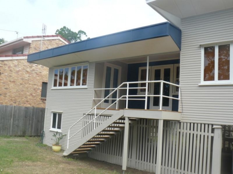 1/491 Esplanade, Torquay QLD 4655