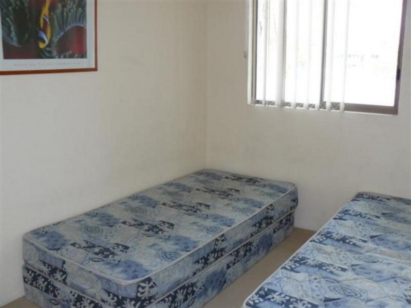 6/445 Esplanade, Torquay QLD 4655