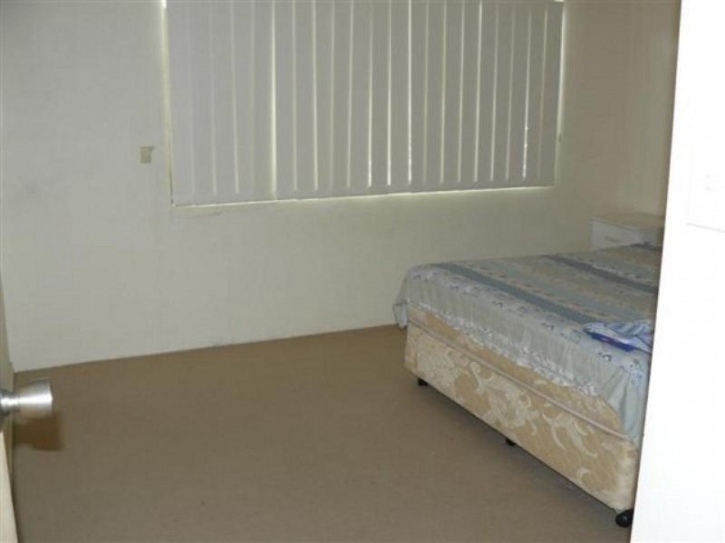 6/445 Esplanade, Torquay QLD 4655