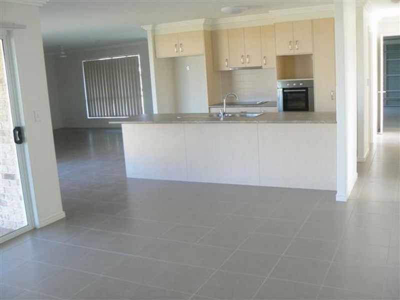 22 Harly, Urraween QLD 4655