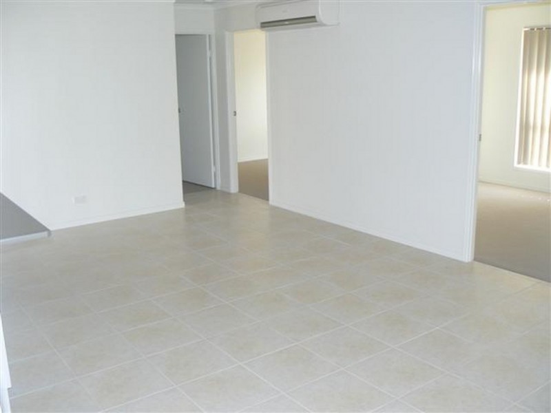 28 Lancaster Circuit, Urraween QLD 4655