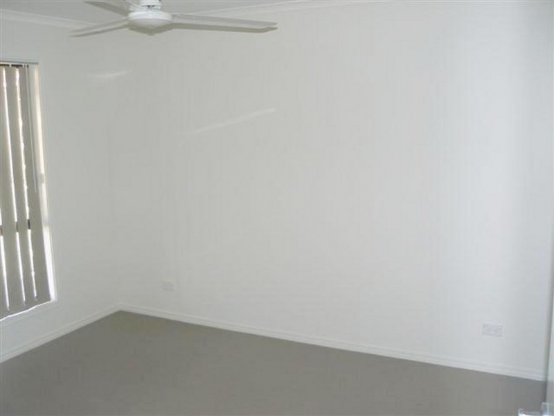 28 Lancaster Circuit, Urraween QLD 4655