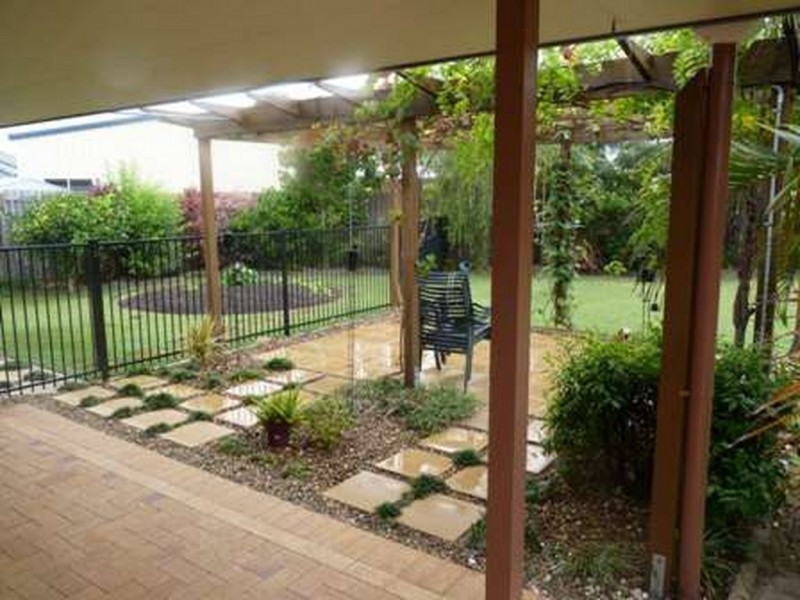 12 Lockerbie Crt, Kawungan QLD 4655