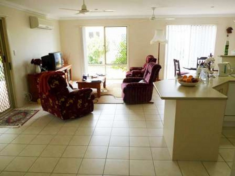 12 Lockerbie Crt, Kawungan QLD 4655