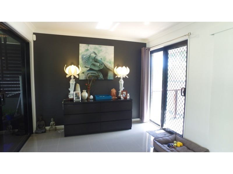 65 Ladbroke Crescent, Urangan QLD 4655
