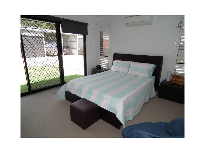65 Ladbroke Crescent, Urangan QLD 4655