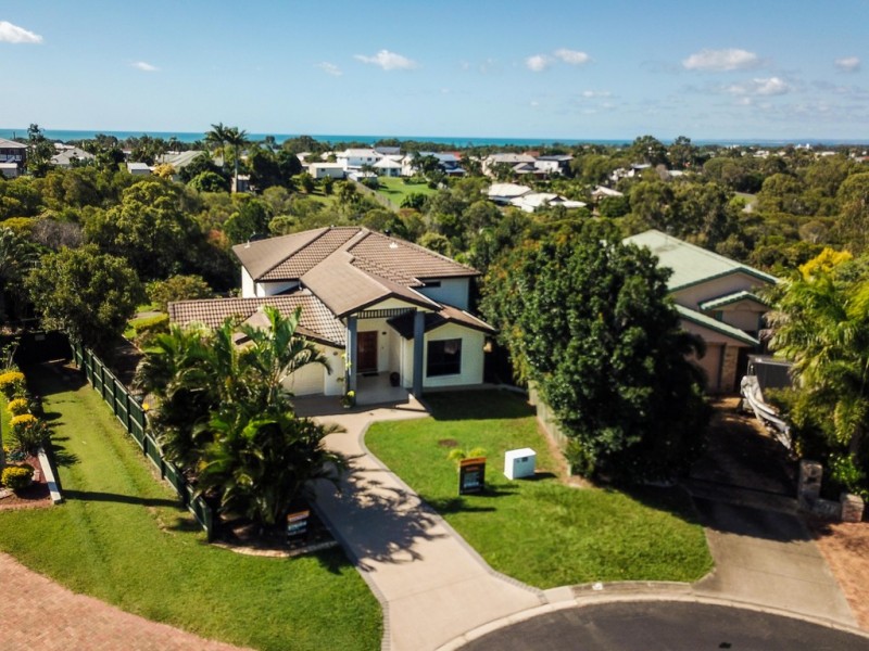 16 Hayman Court, Kawungan QLD 4655
