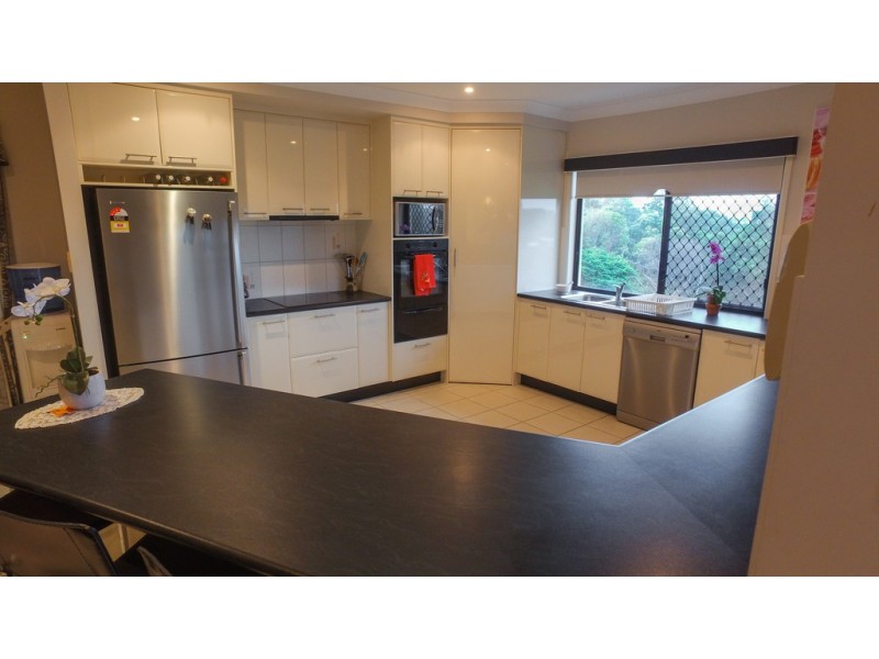 16 Hayman Court, Kawungan QLD 4655