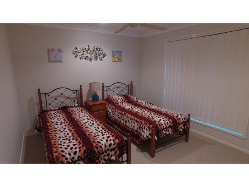 16 Hayman Court, Kawungan QLD 4655