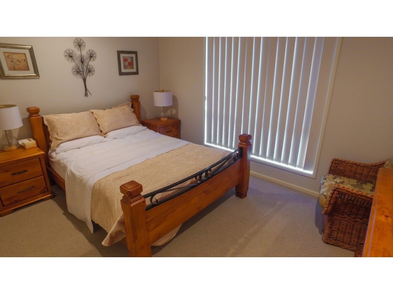 16 Hayman Court, Kawungan QLD 4655