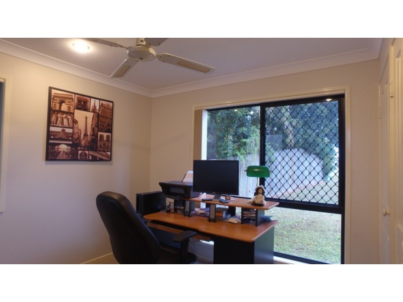 16 Hayman Court, Kawungan QLD 4655
