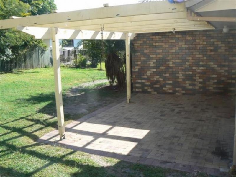 385 Boat Harbour Drive, Scarness QLD 4655