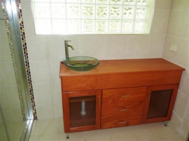 2 Hanover Drive, Urraween QLD 4655