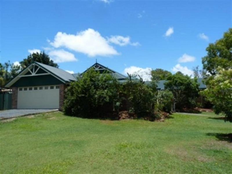 2 Hanover Drive, Urraween QLD 4655