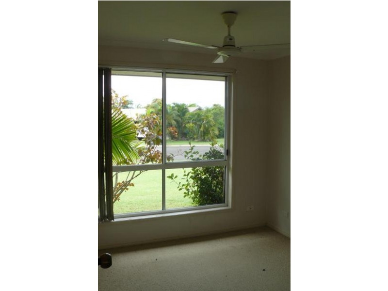 19 Warrego Drive, Point Vernon QLD 4655