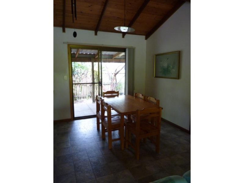 20 Warrego Drive, Point Vernon QLD 4655