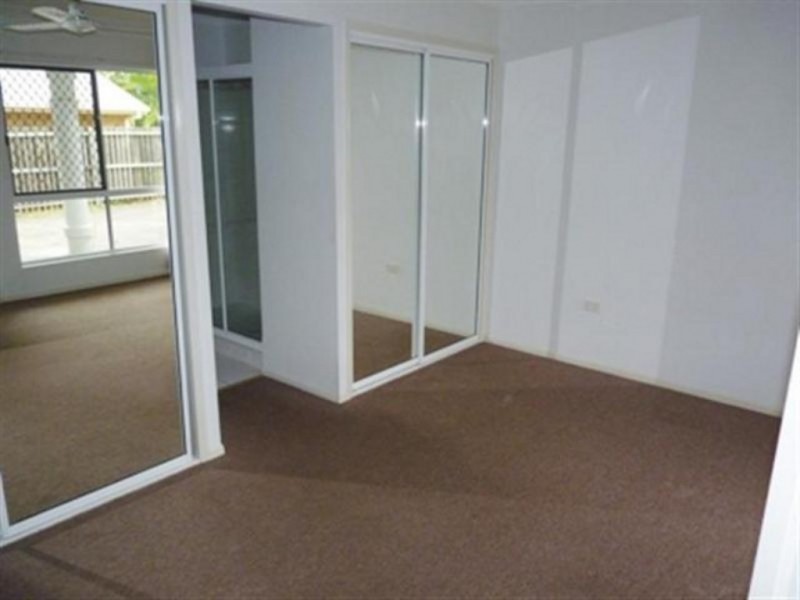 5 Gatakers lane, Point Vernon QLD 4655