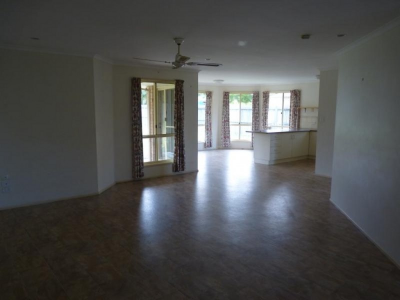 35 Ironbark, Kawungan QLD 4655