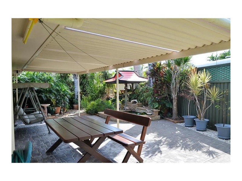 8 Brooke Court, Torquay QLD 4655