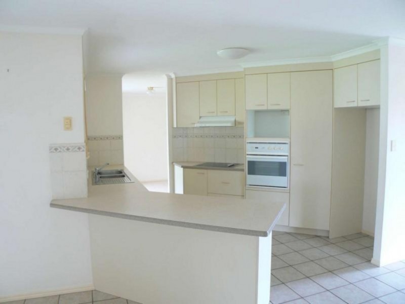 14 Harvard Place, Pialba QLD 4655