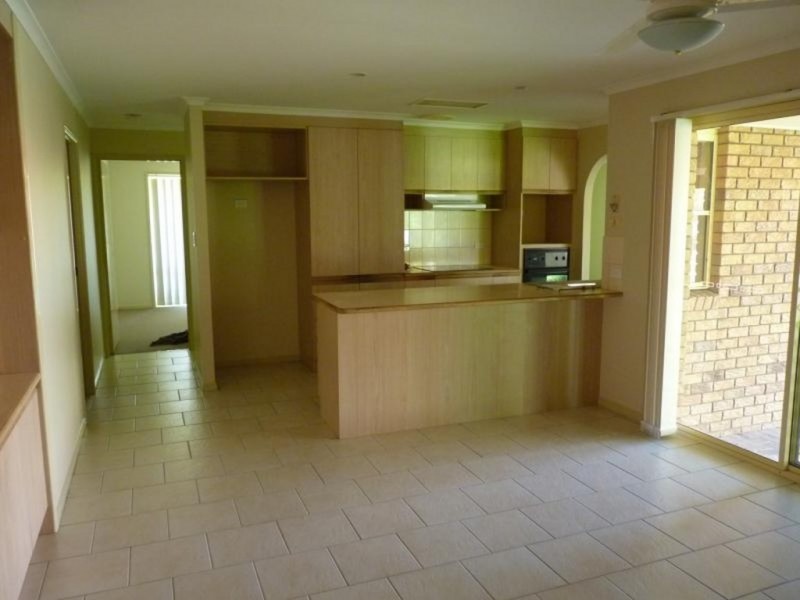 26 Parkway Drive, Scarness QLD 4655