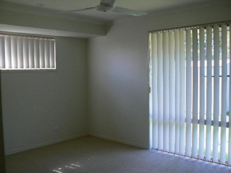 13 Kirriemuir Court, Kawungan QLD 4655