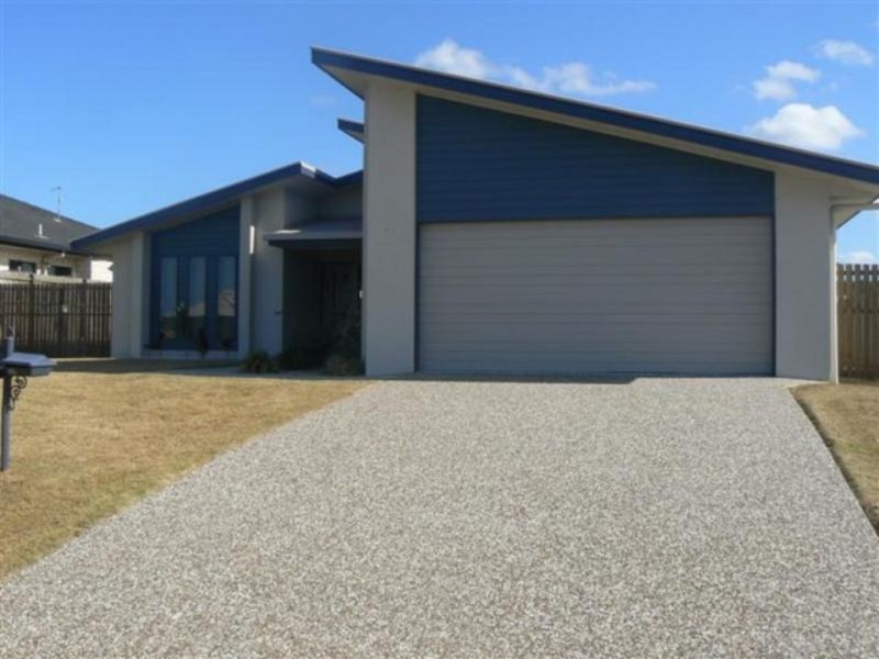 12 Lancaster Circuit, Urraween QLD 4655