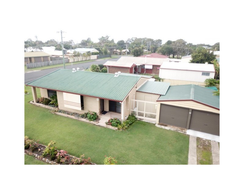 32 Hansen Street, Urangan QLD 4655