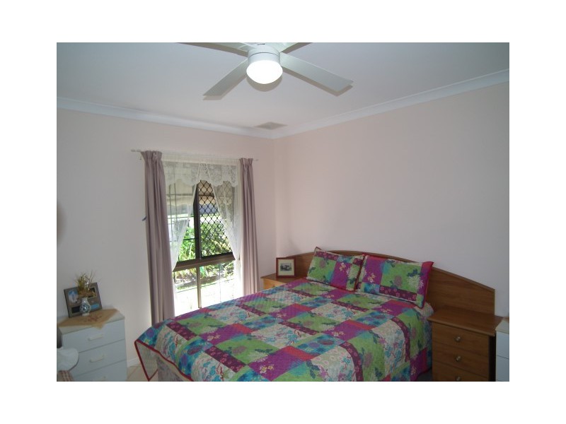 32 Hansen Street, Urangan QLD 4655