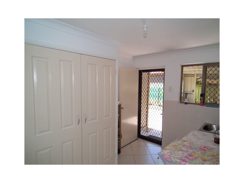 32 Hansen Street, Urangan QLD 4655