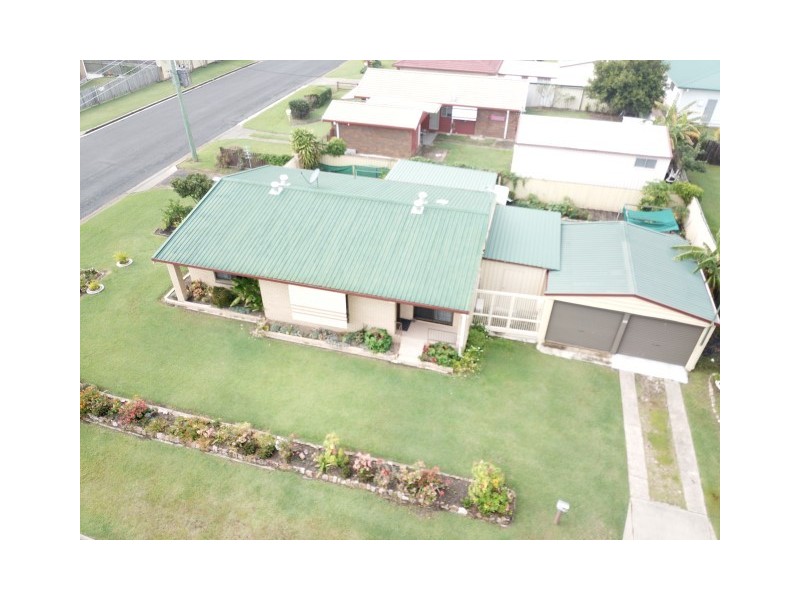 32 Hansen Street, Urangan QLD 4655