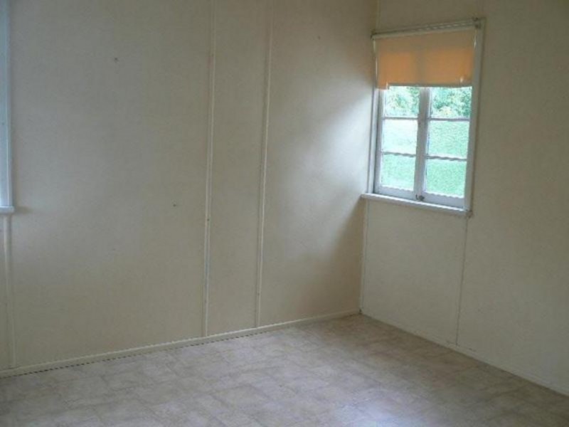 Unit 2/21 Cunningham Street, Torquay QLD 4655