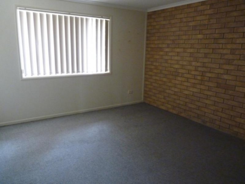 2/40 IAN AVENUE, Kawungan QLD 4655