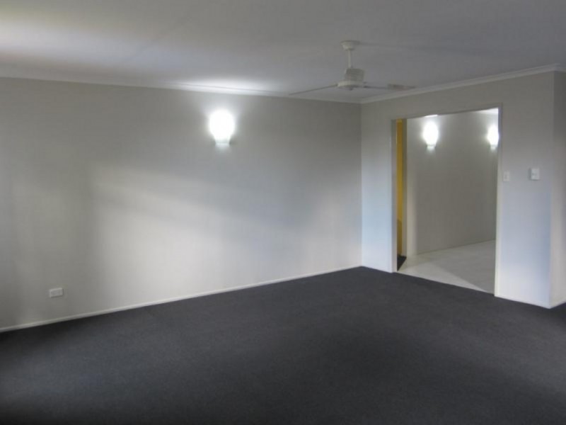 3 EDEN WAY, Point Vernon QLD 4655