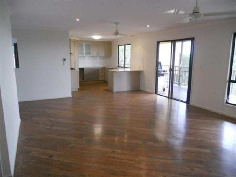 22 Ocean Outlook, River Heads QLD 4655