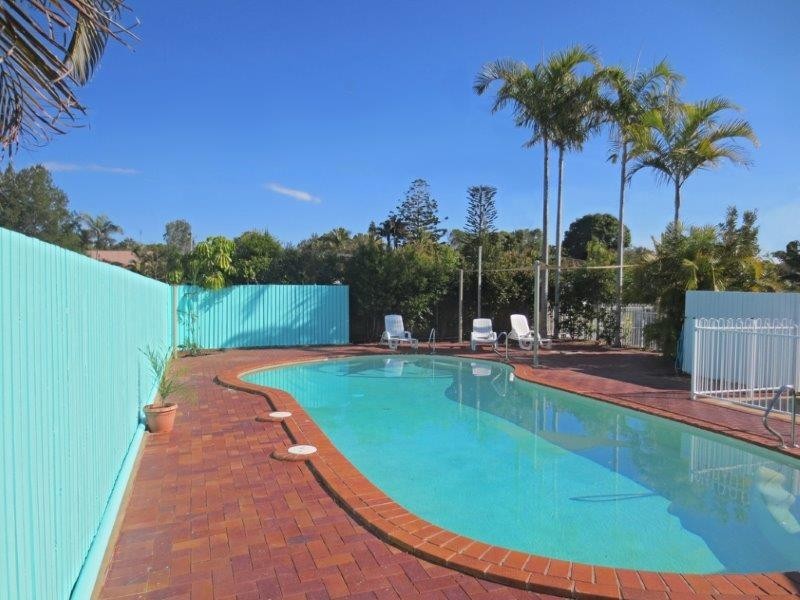 U213/407 Esplanade, Torquay QLD 4655