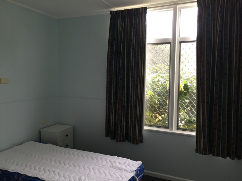 U1/374 Esplanade, Torquay QLD 4655