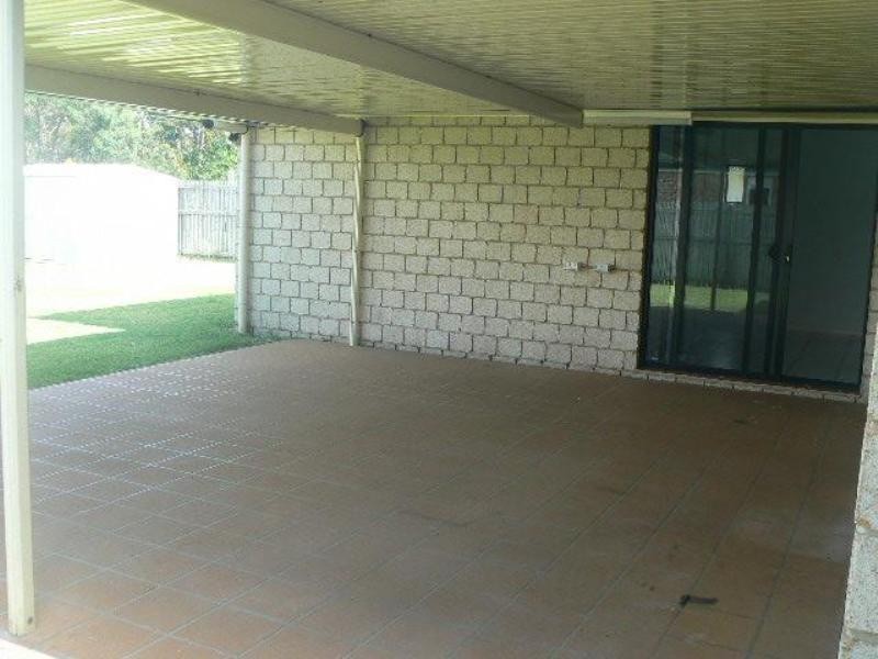 30 CONONDALE, Torquay QLD 4655