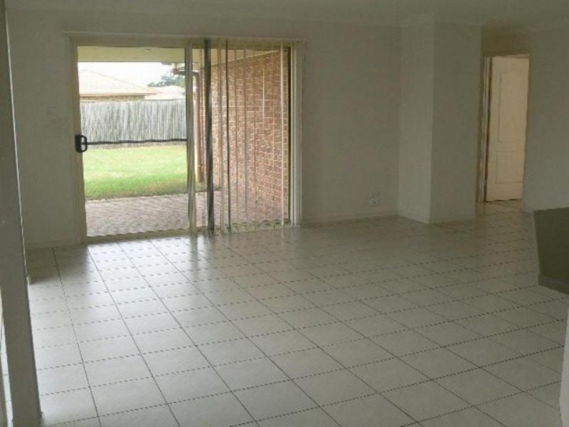 6 Cromdale Circuit, Kawungan QLD 4655