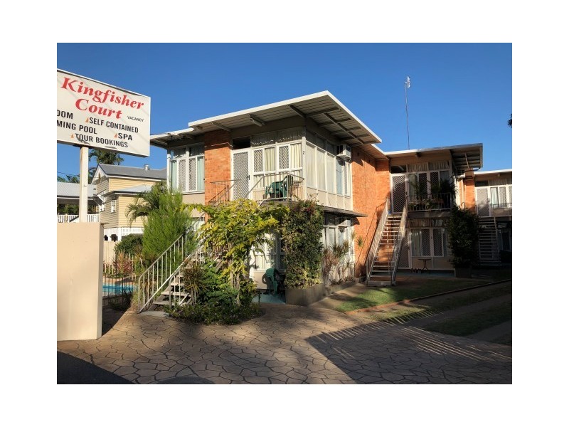 8 / 374 Esplanade, Torquay QLD 4655