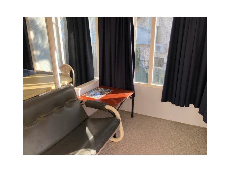 8 / 374 Esplanade, Torquay QLD 4655