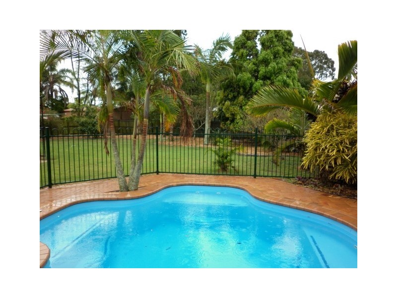 18 Anembo Drive, Torquay QLD 4655