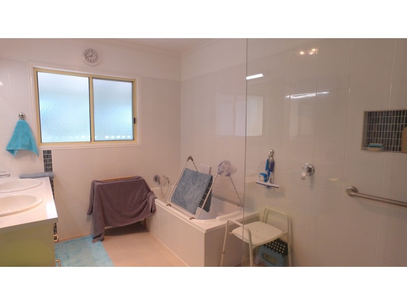 342 Condor Drive, Sunshine Acres QLD 4655