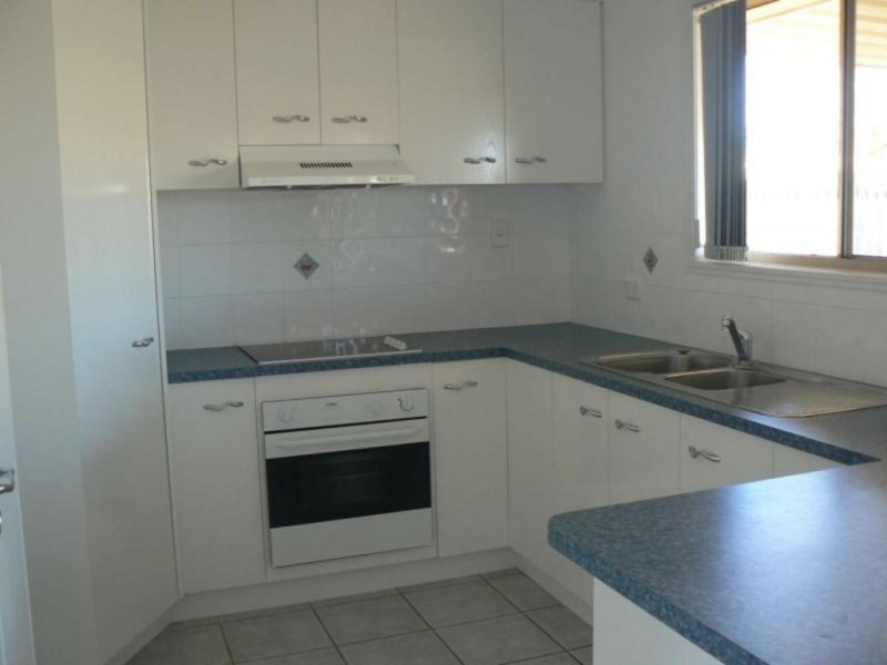 7 Sharyn Court, Point Vernon QLD 4655