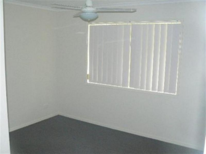 50 Aimee Drive, Urangan QLD 4655