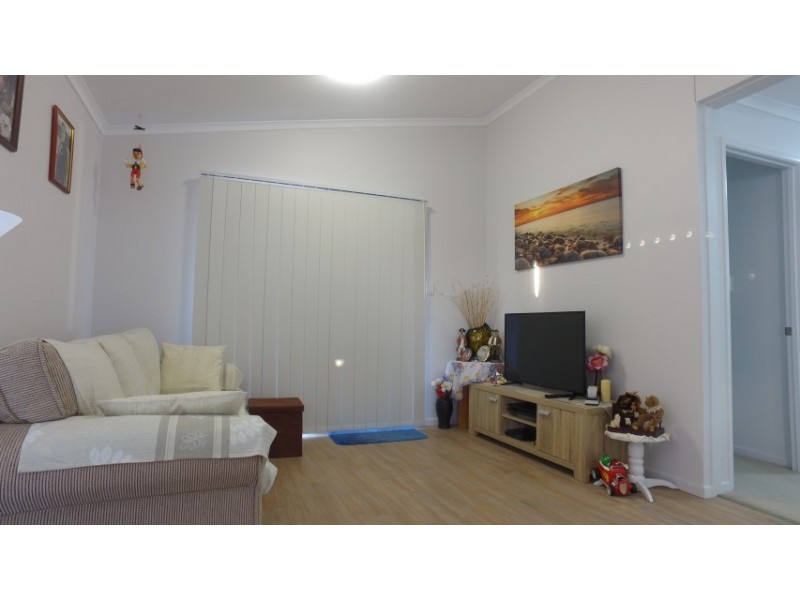 102 Willow Circuit, Eli Waters QLD 4655