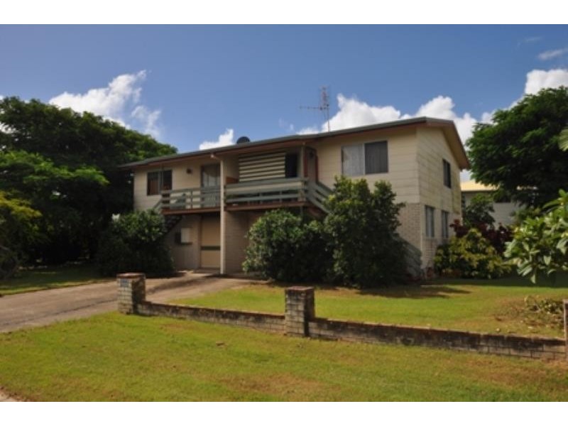 1/72 Hibiscus Street, Urangan QLD 4655